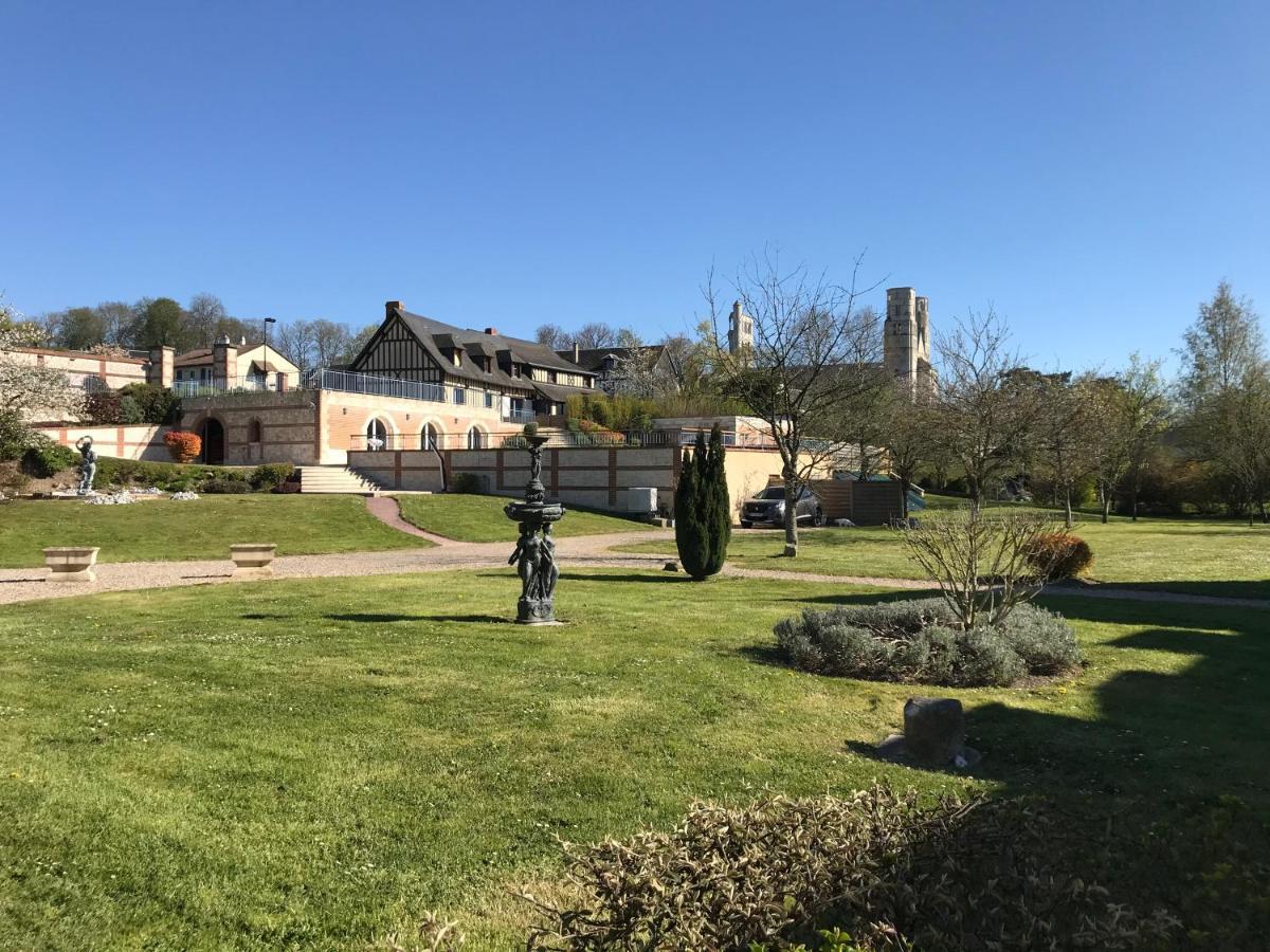 Demeures & Chateaux Hotel Domaine Le Clos Des Fontaines Jumièges Εξωτερικό φωτογραφία